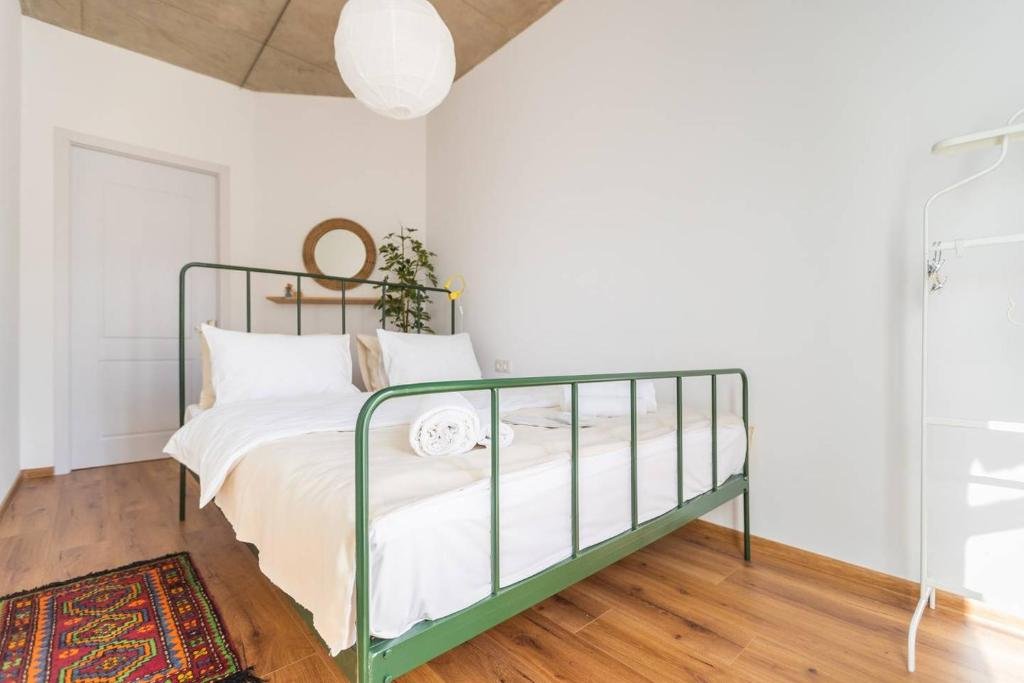 Тбилиси: Wehost Apartment Close to Agmashenebeli