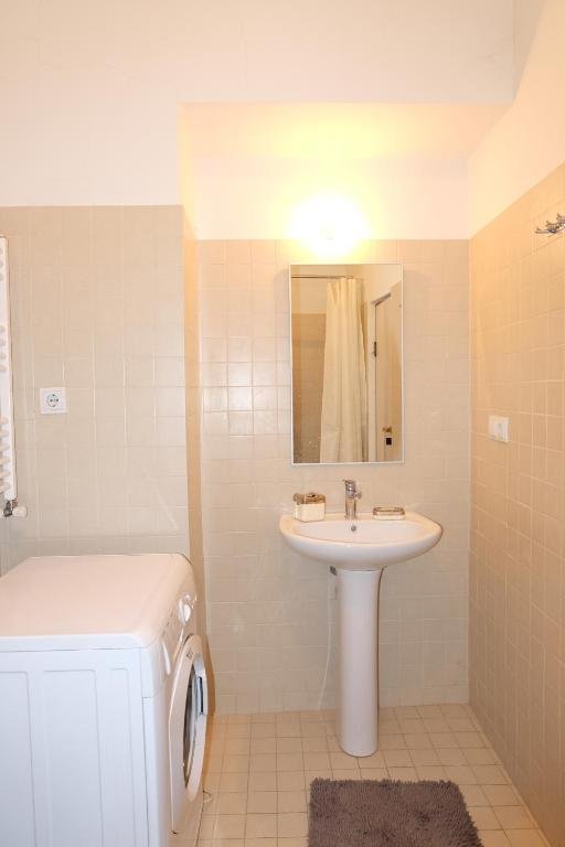 Тбилиси: Vera Apartment Central Tbilisi old town