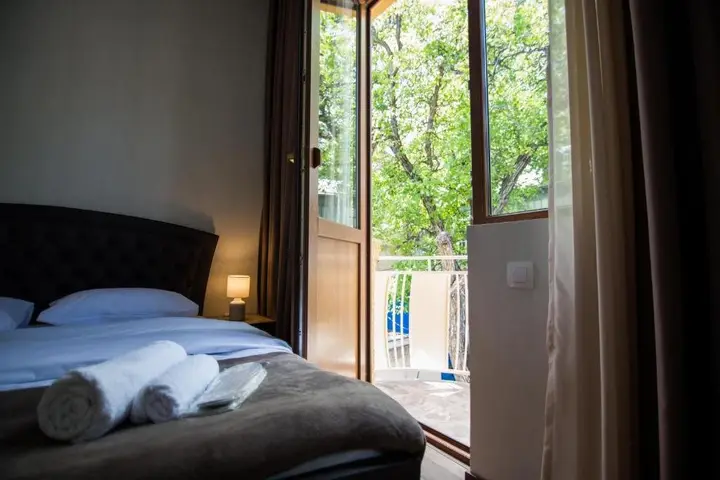 Тбилиси: Your place in Old Tbilisi (Liberty Square)