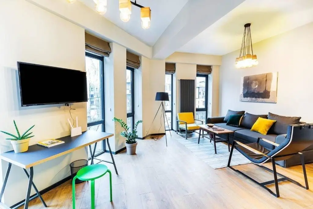 Тбилиси: Wehost Pool and Gym Apartment