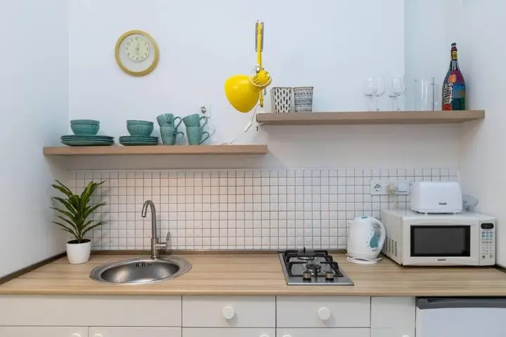 Тбилиси: Wehost Apartment in a prestigious area