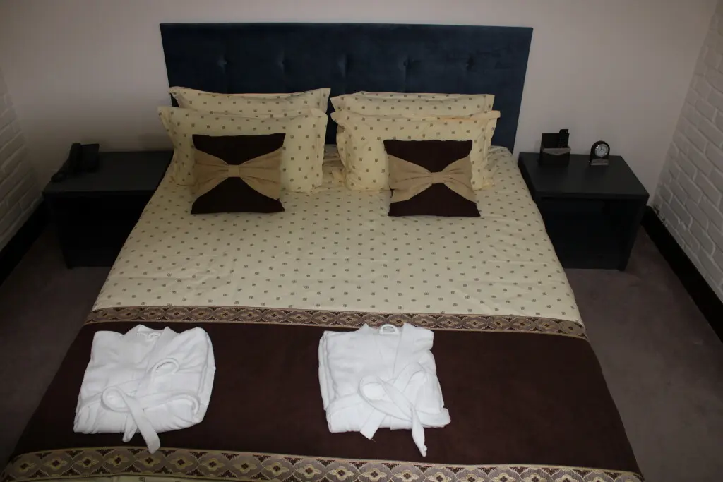 Навои: Zarafshan Grand Hotel In Navai