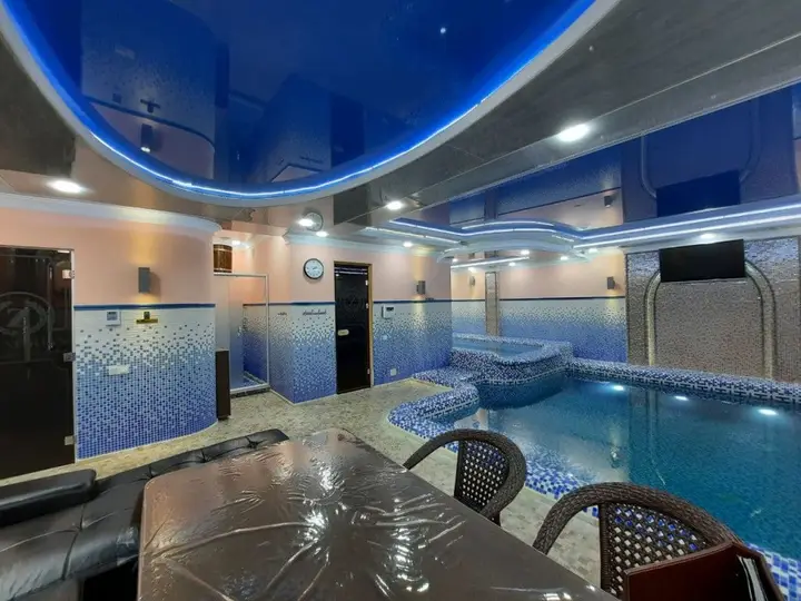 Навои: Zarafshan Grand Hotel In Navai