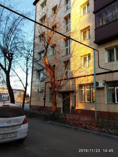 Казань: Apartment On Korotchenko 2
