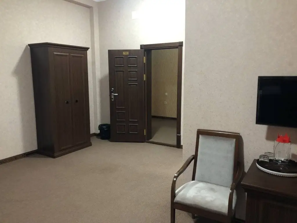 Акташ: Zirabuloq Hotel