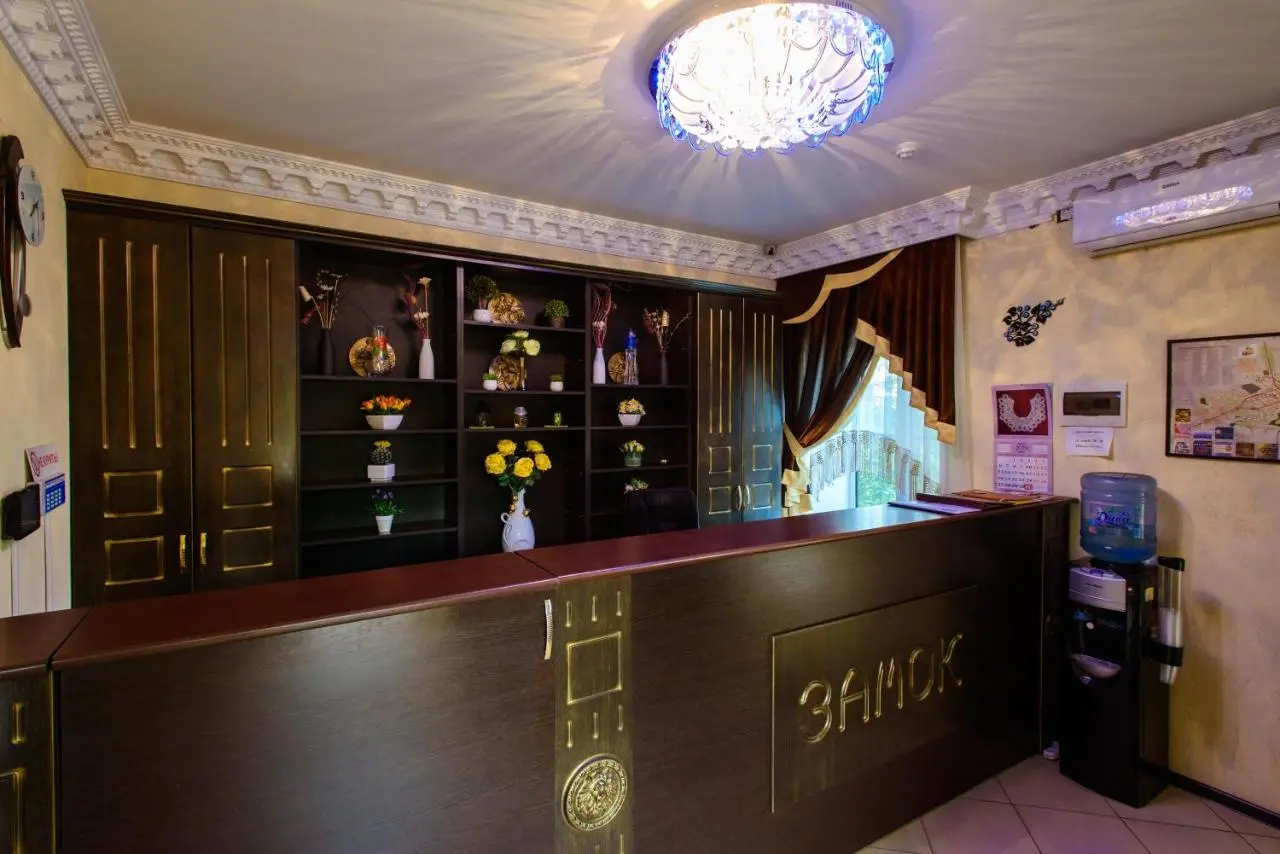Острогожск: Zamok Hotel
