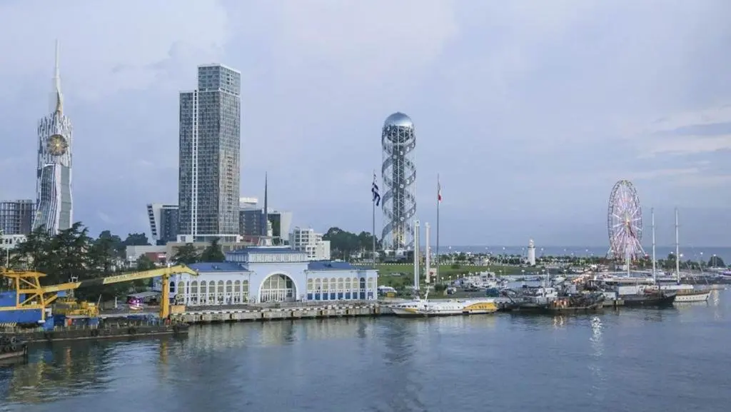 Батуми: Visiting Batumi with your family Hotel Garanti wonderful choice