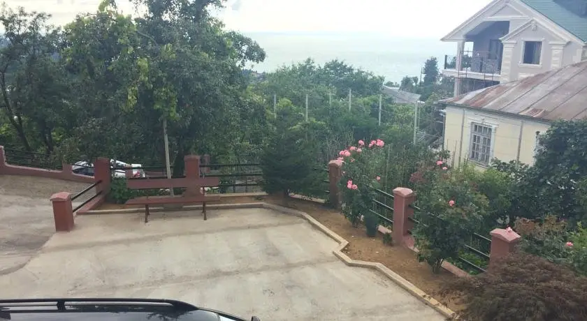 Батуми: To Jijavadze Guest House
