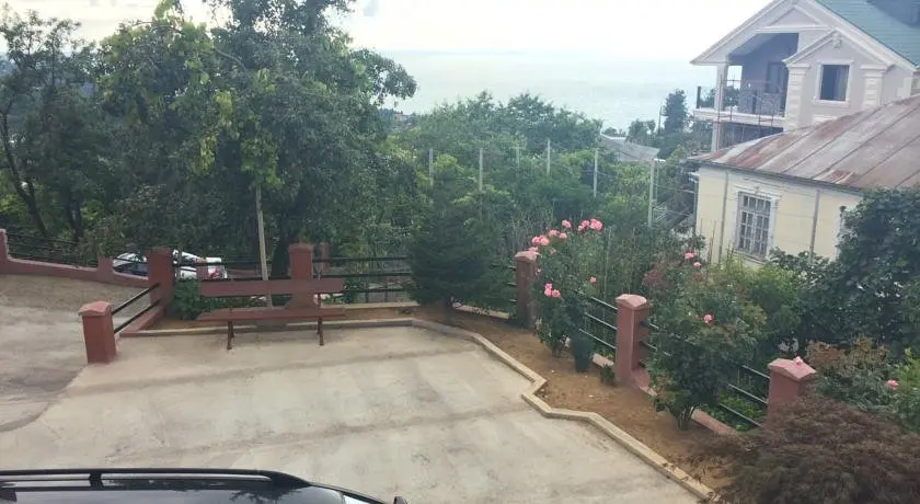 Батуми: To Jijavadze Guest House