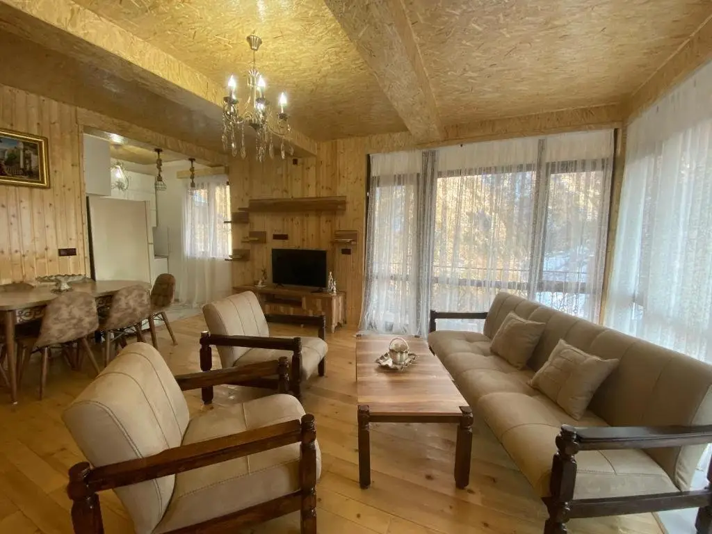 Деканашвилеби: Guest House Sunrise