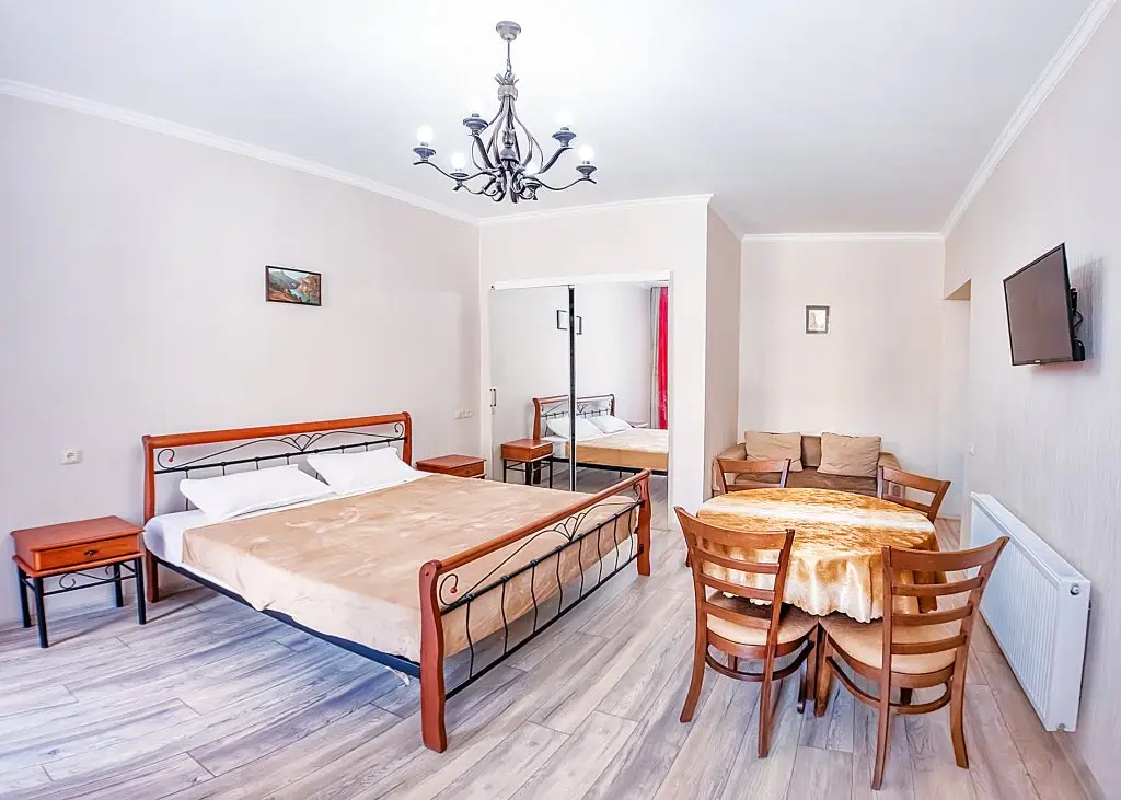 Тбилиси: Апартаменты H&B apartments Lortkipanidze