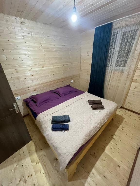 Халде: guest house caucasioni