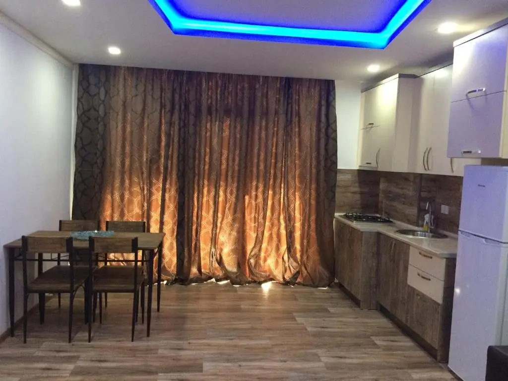 Батуми: Tornike's House