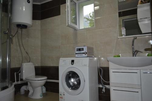 Местиа: Guest House Gogia