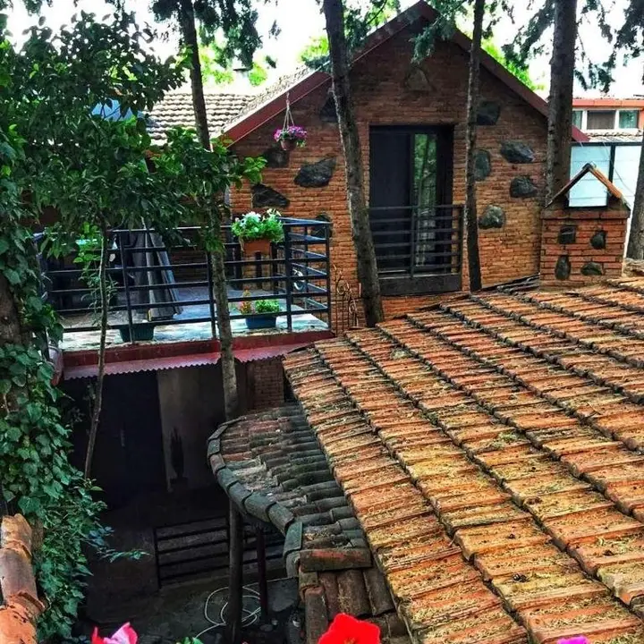 Тбилиси: Stonemens Museum Guesthouse
