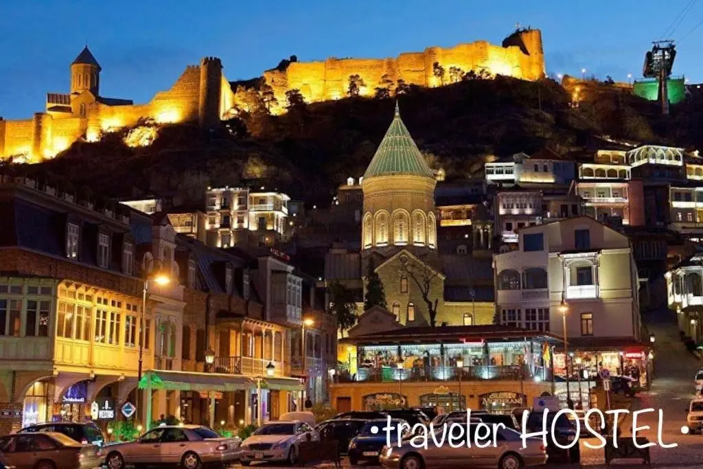 Тбилиси: Traveler hostel