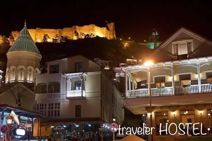 Тбилиси: Traveler hostel