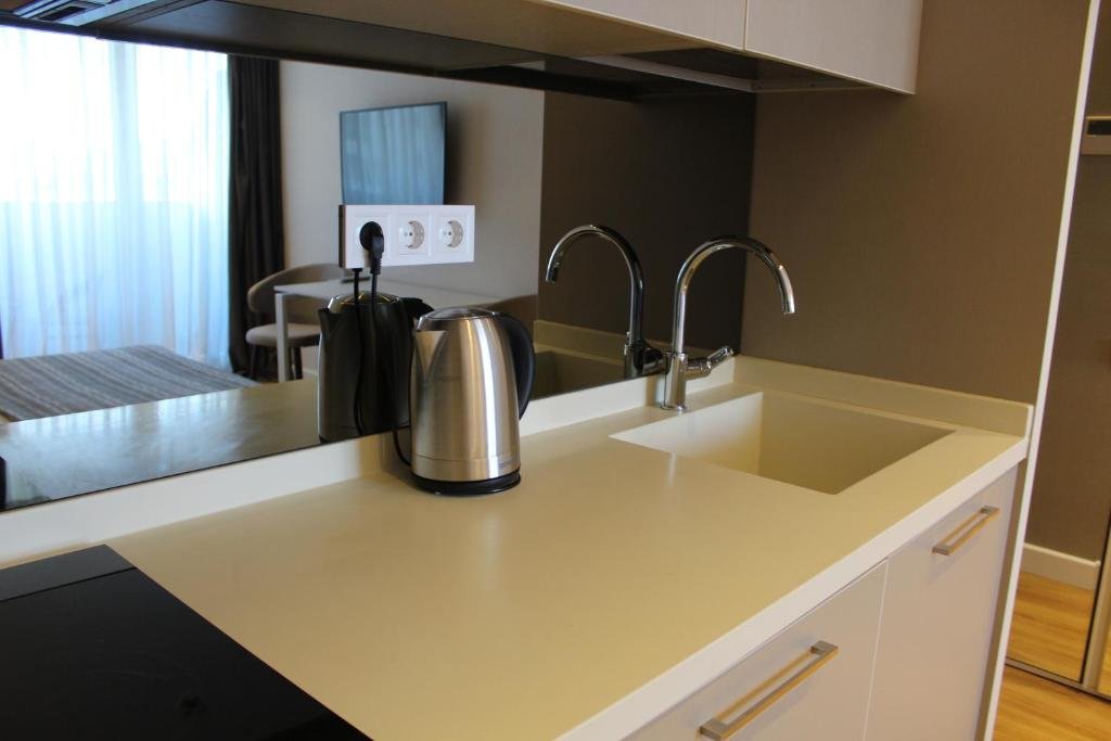 Батуми: Courtyard Marriott Apartments