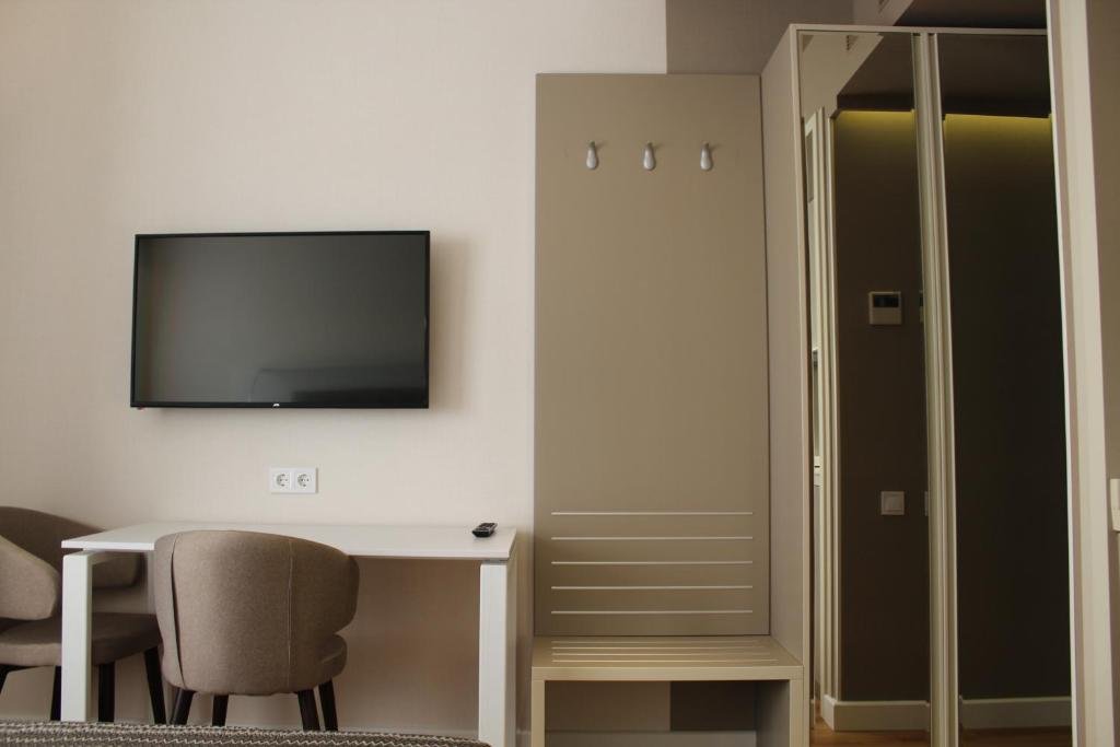Батуми: Courtyard Marriott Apartments