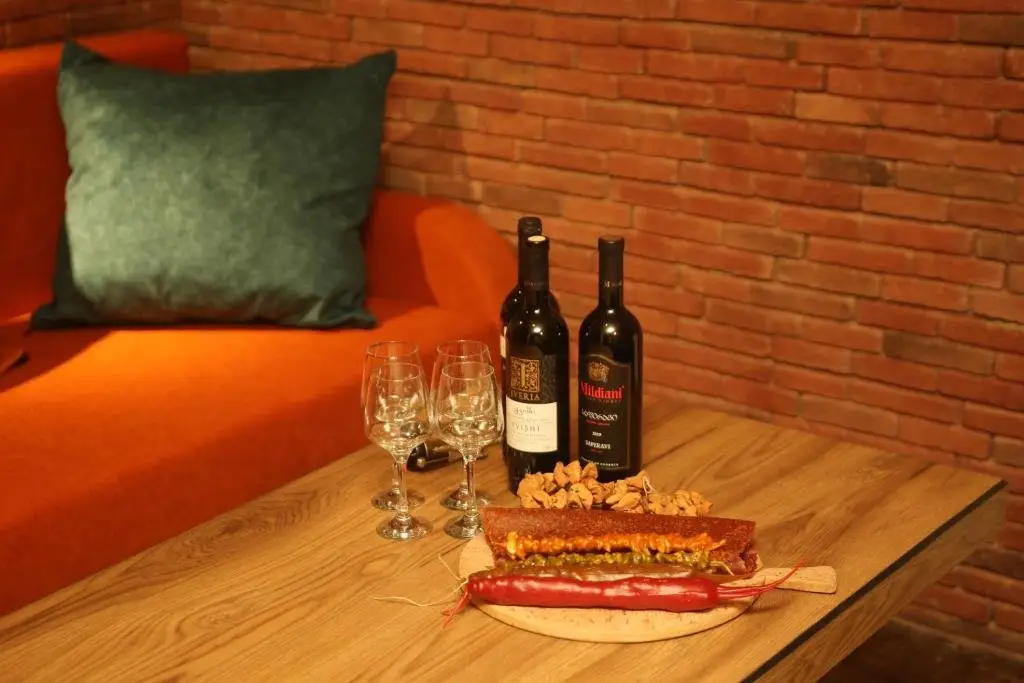 Тбилиси: Tbilisi Stories Hotel