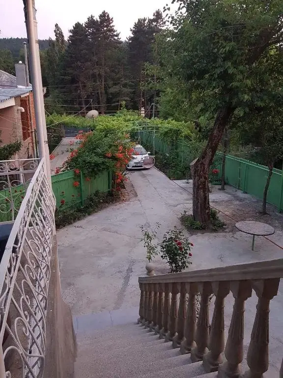 Тбилиси: Surami Hotel