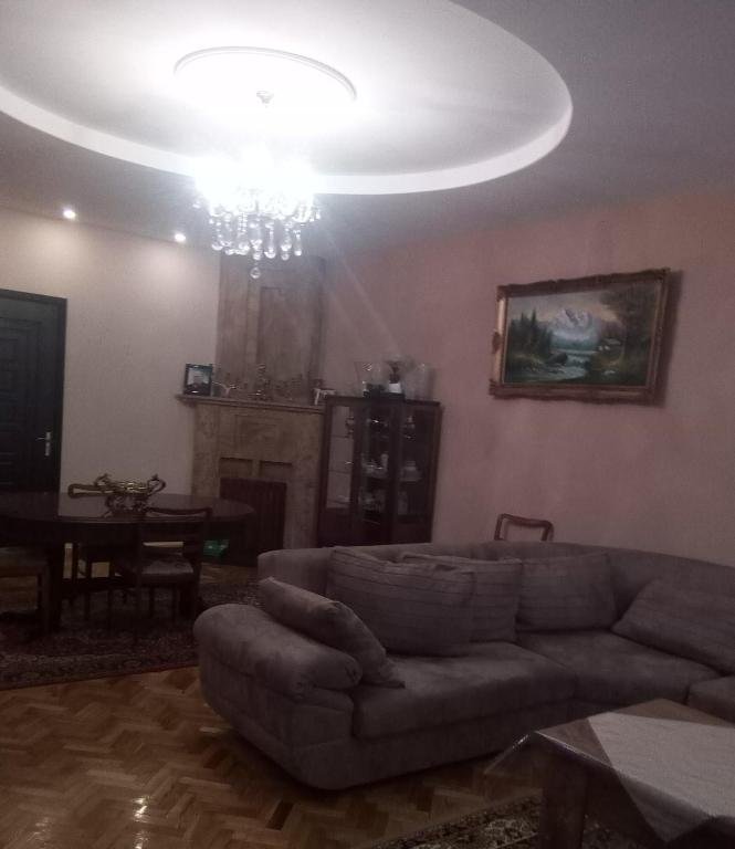 Кобулети: Guest House Natalia