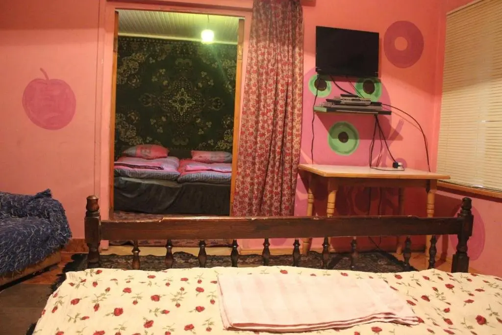 Тбилиси: Hard Rock Apartment
