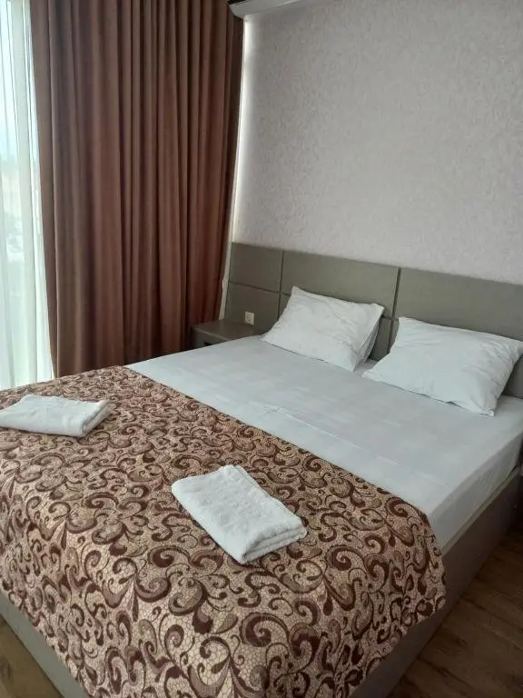 Анаклия: Sunrise - Guest House