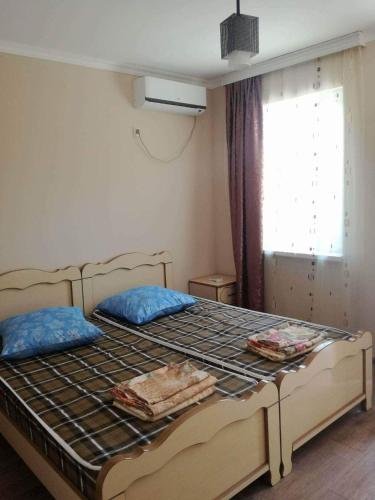 Анаклия: zurabis guesthouse