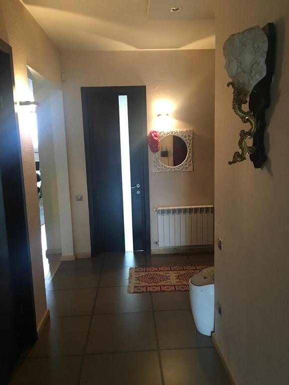 Тбилиси: Elegant 2-Room Apartment on Chavchavadze Avenue