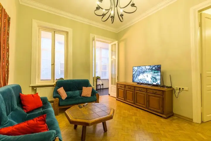 Тбилиси: Eco House 100 Square Meters