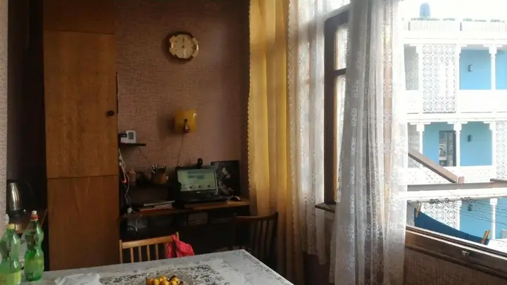 Тбилиси: Gomi 2, Valeriy Old city