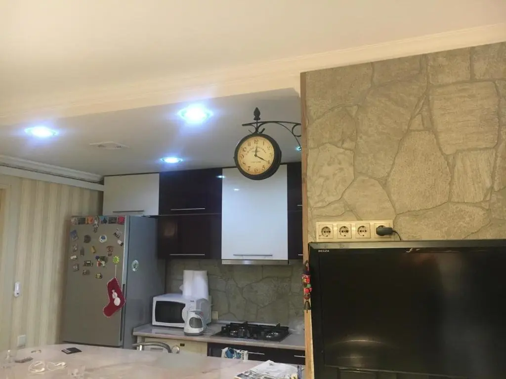 Тбилиси: Cozy apartment Tsereteli ave 69