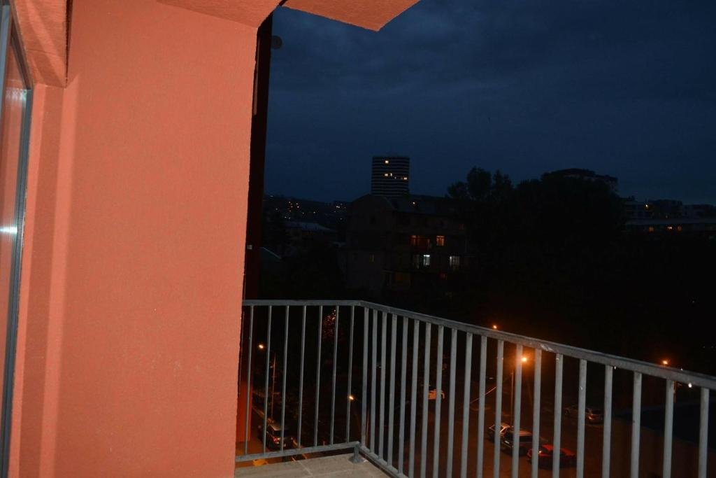Тбилиси: Central, 3-room cosy apartment