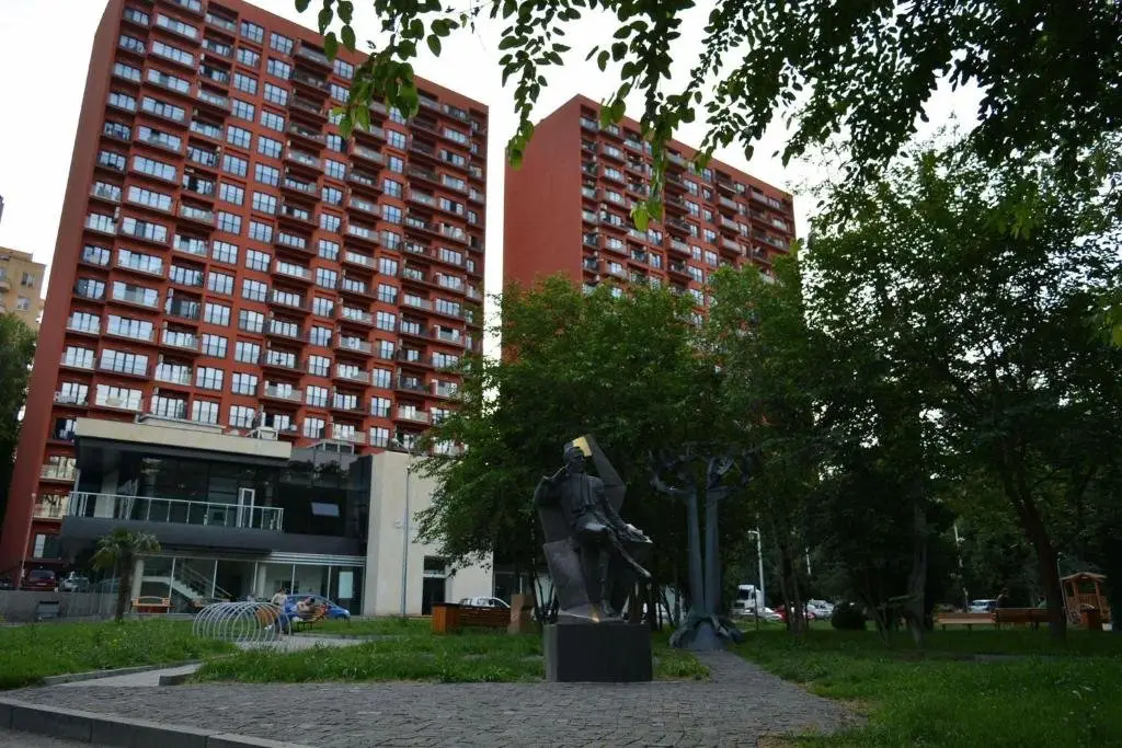 Тбилиси: Central, 3-room cosy apartment