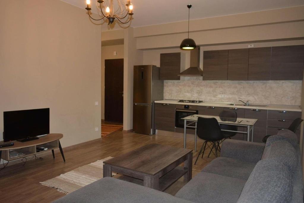 Тбилиси: Central, 3-room cosy apartment