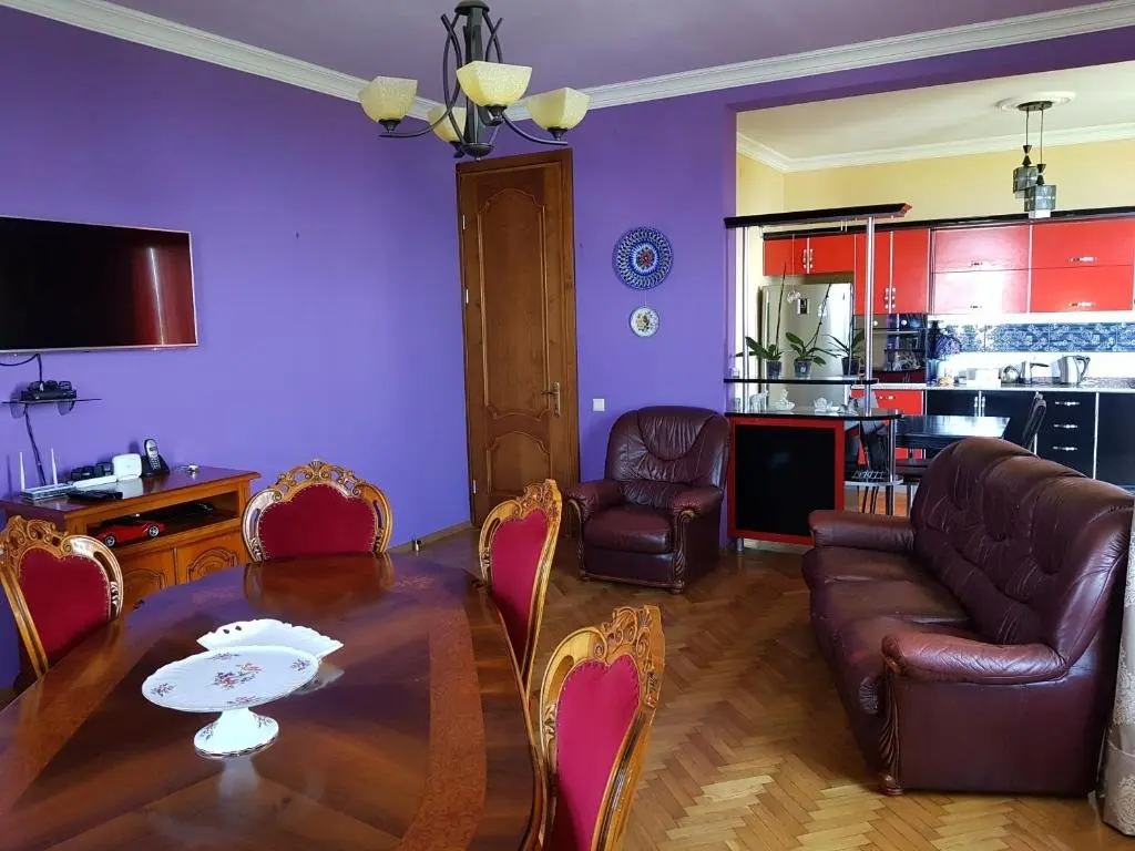 Тбилиси: Holiday House Jiji