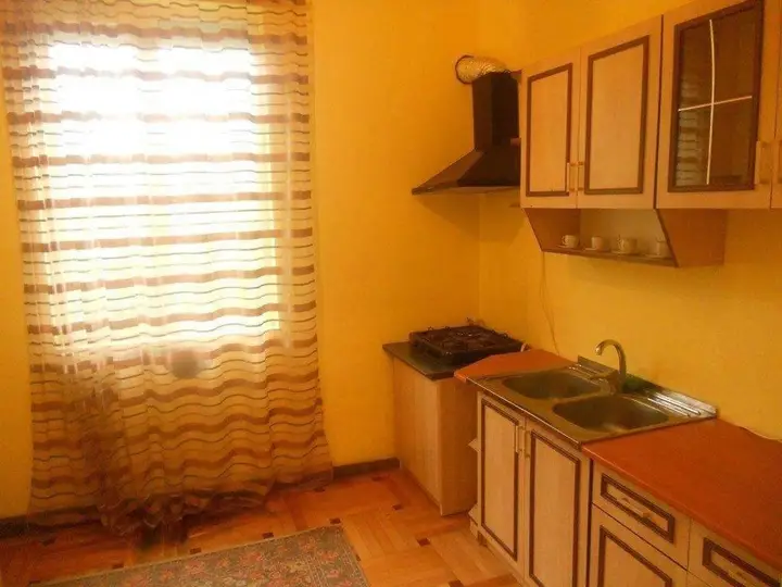Батуми: Guesthouse Near Boulevard