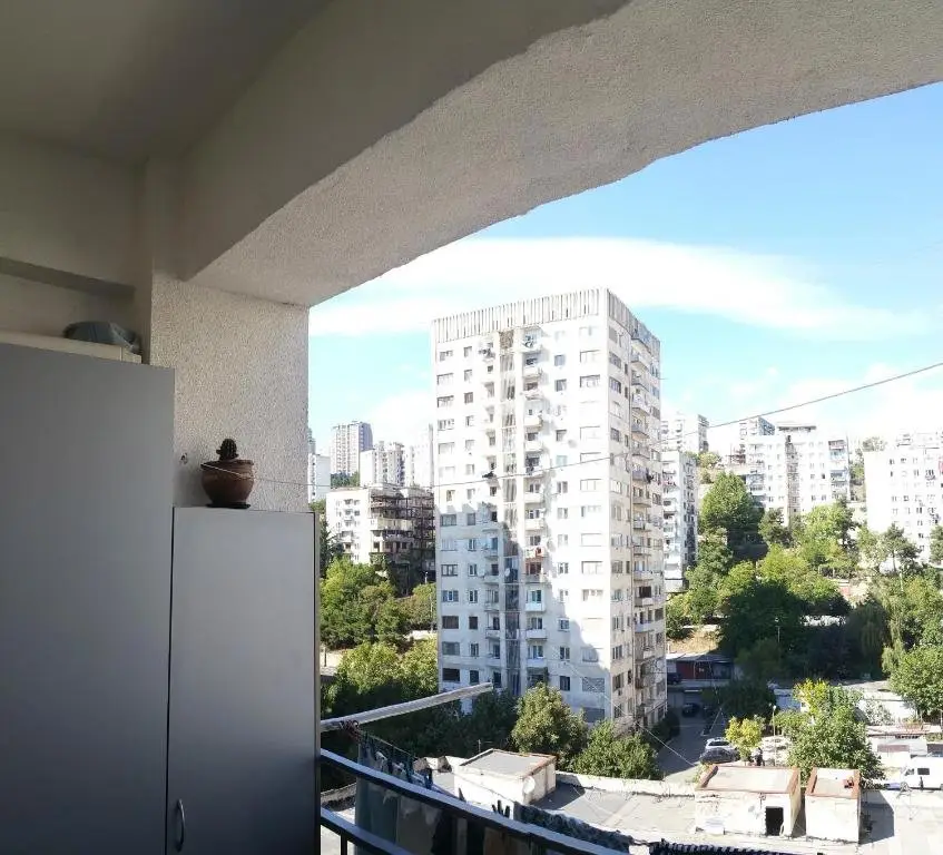Тбилиси: Dzotsenidze street 14