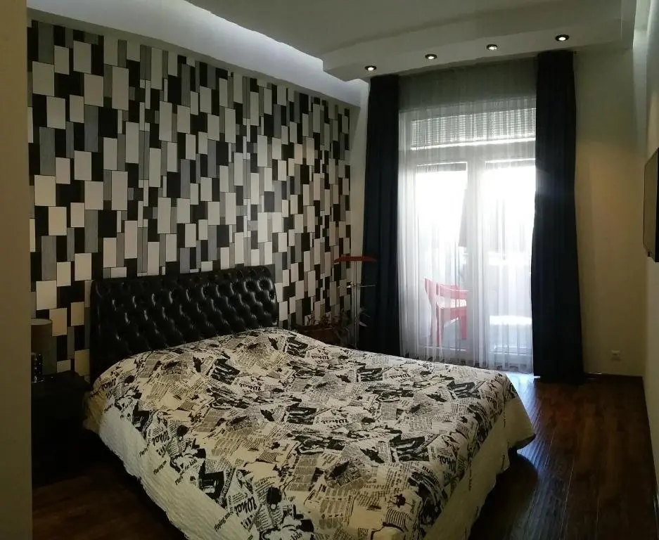 Тбилиси: Dzotsenidze street 14