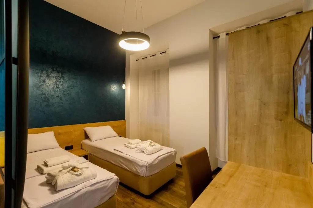 Тбилиси: Galaktion Tabidze Street 2BR Apartment