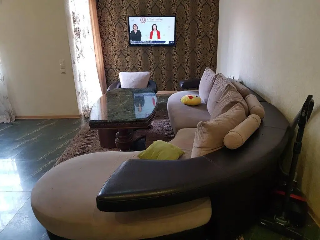 Батуми: Cozy 2- bedrooms apartment