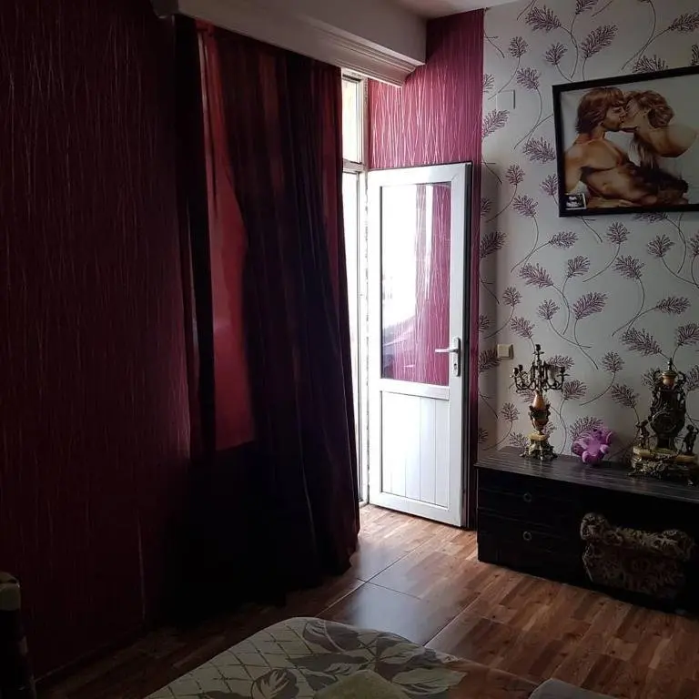 Батуми: Cozy 2- bedrooms apartment