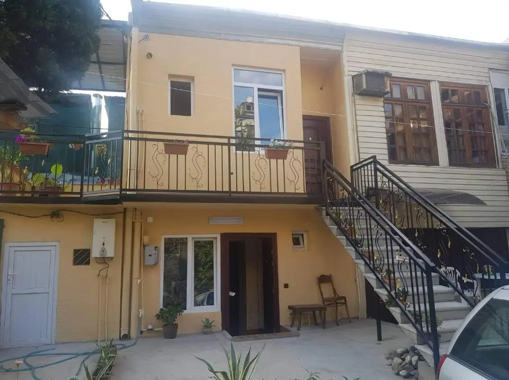 Тбилиси: Dzveli tbilisi kldiashvilis 14