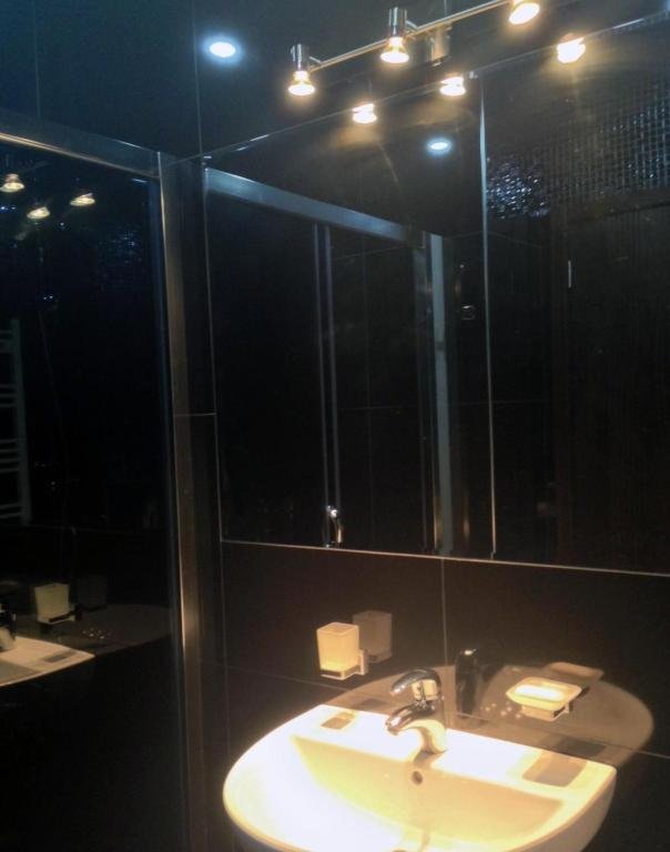 Тбилиси: cozy 2-room apartment in the new building Axis Palace 3