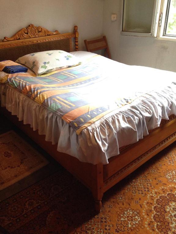 Батуми: Guest House 151-2