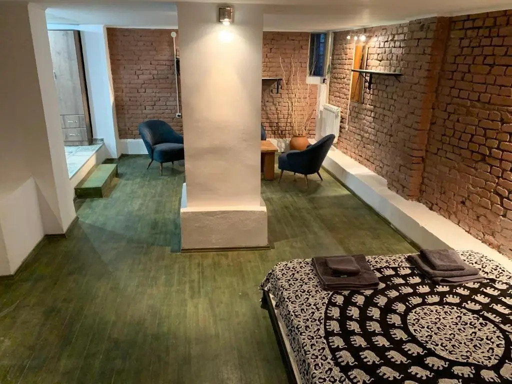 Тбилиси: Cozy studio-apartment in the center of Tbilisi