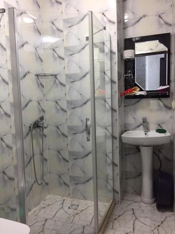 Батуми: Floor 11