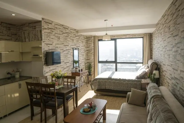 Батуми: Downtown studio with beautiful views / Porta Tower