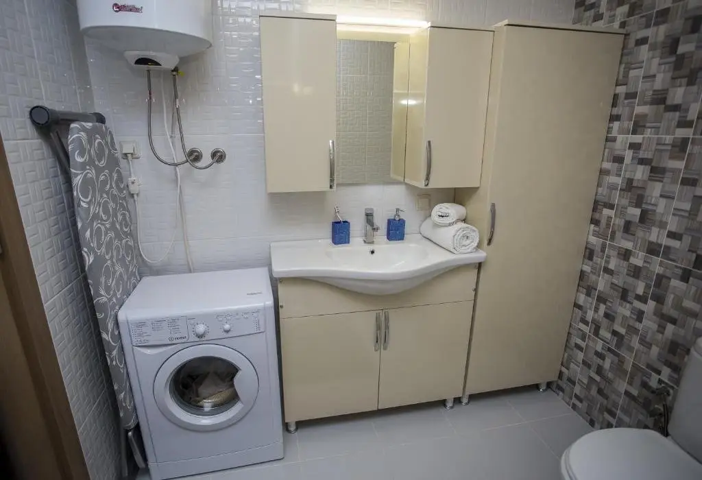 Батуми: Downtown studio with beautiful views / Porta Tower